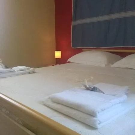 Centro Policastro Apartment