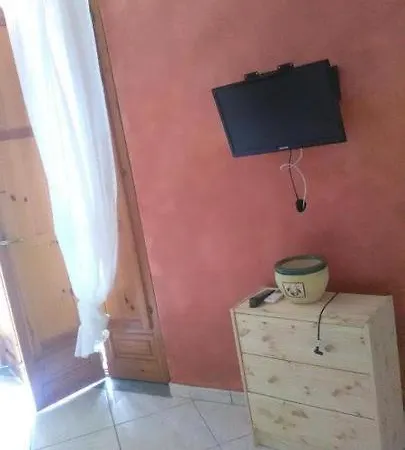 Centro Policastro Apartment *